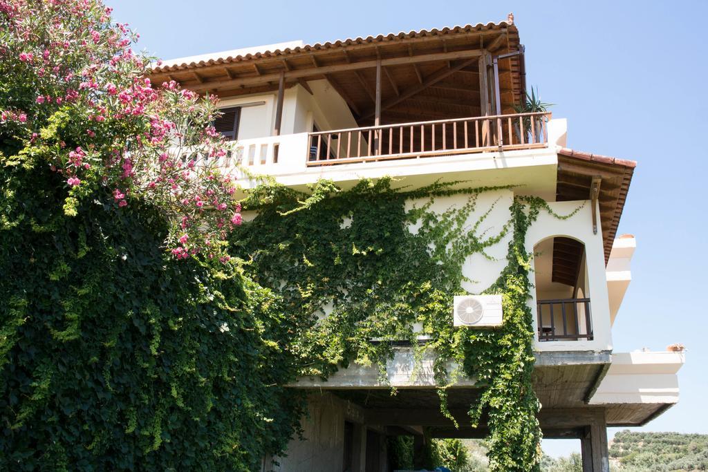 Alexandra Villa Sztalósz Kültér fotó